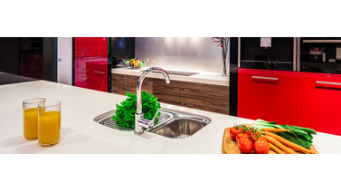 czym jest ultrafiltracja, na  czym polega proces ultrafiltracji. Kiedy wybrać ten filtr kuchenny?